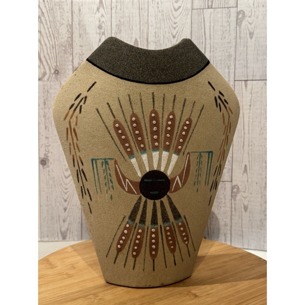 Vintage Southwestern Navajo Sand Painted Pottery Vase Sun Father /Sunface 11x9